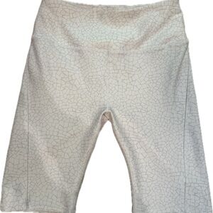 CALIA by Carrie Underwood White and Gray Patterned Apparel Size M